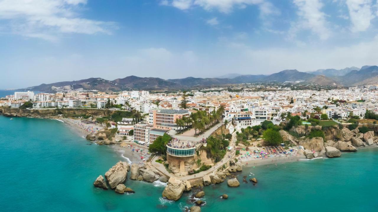 Estudio Bahia En El Centro De Nerja - South Costa Kültér fotó